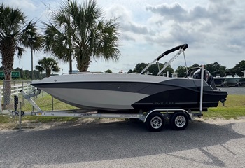 2027 Starcraft SVX 231 DH Charcoal/Black/Quicksilver Boat